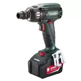 Aku bezuhlíkový rázový utahovák 2x5,2Ah Metabo SSW 18 LTX 400 BL