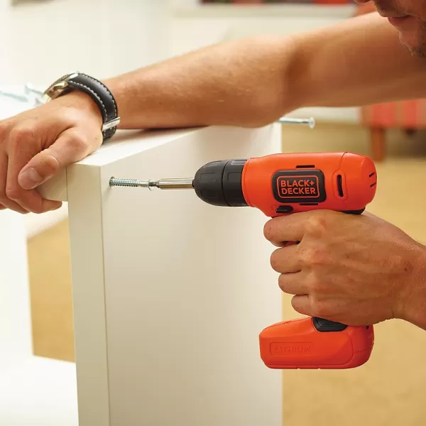 Aku vrtačka Black&Decker BDCD8