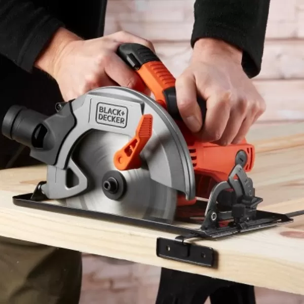 Kotoučová pila Black&Decker CS1550