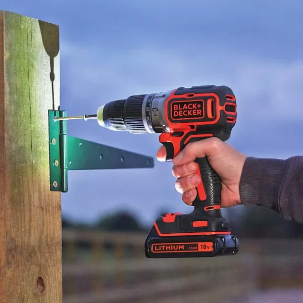 Příklepová dvourychlostní aku vrtačka 18V 1,5Ah Black&Decker BL188K