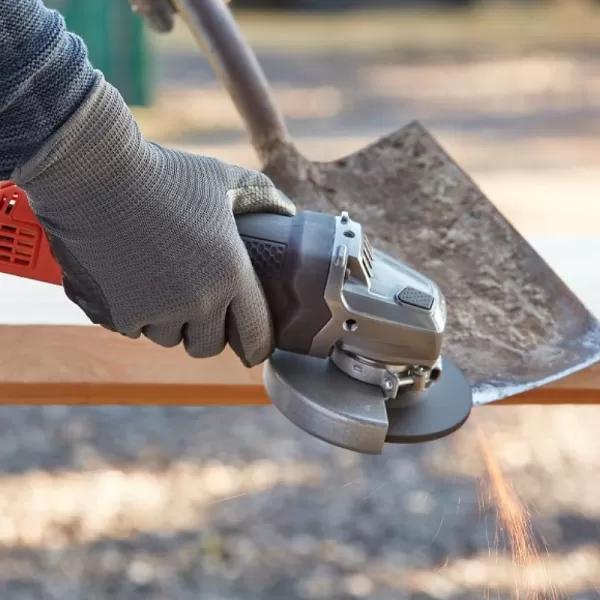 Úhlová bruska 115mm Black&Decker BEG210