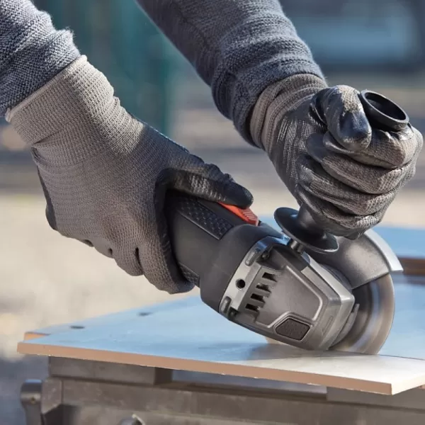 Úhlová bruska 125mm Black&Decker BEG220K