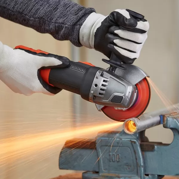 Úhlová bruska 115mm Black&Decker BEG210