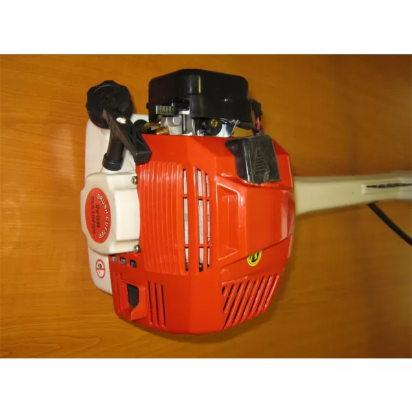 Benzínový křovinořez VeGA BC520PRO