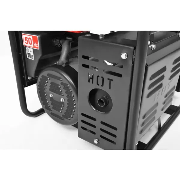 Benzínový generátor HECHT GG 3300