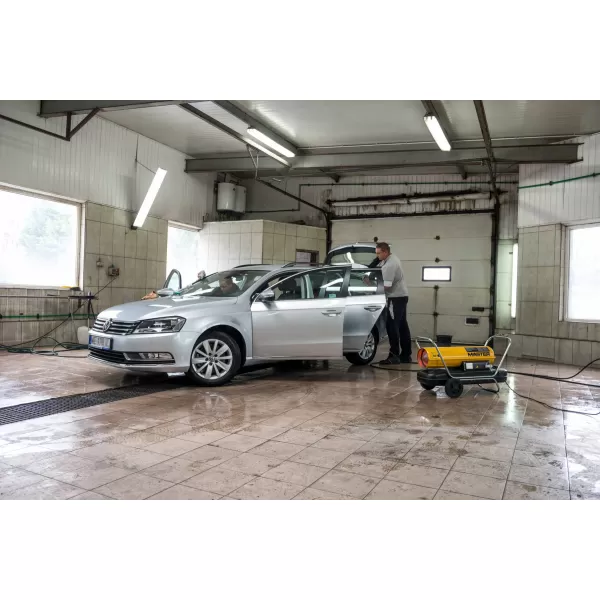 Mobilní naftové topidlo Master B 100 CED