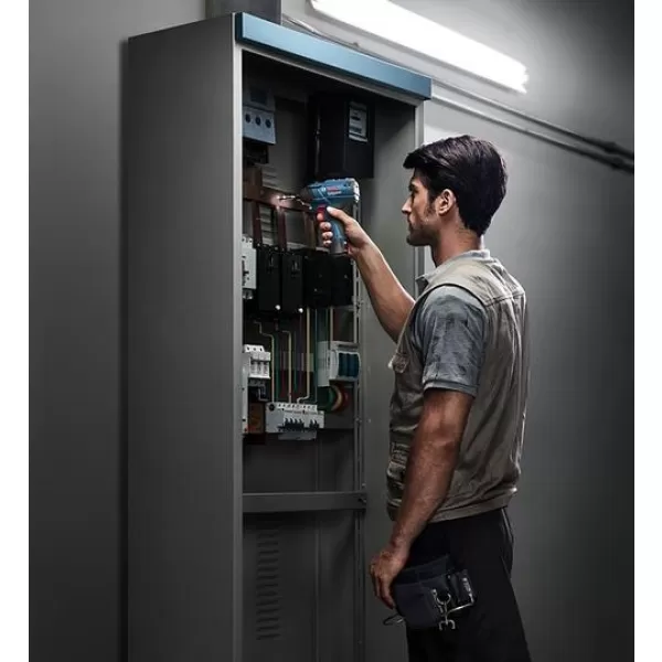 Aku rázový utahovák 12V 2x2,0Ah Bosch GDR 120-LI 0.601.9F0.001