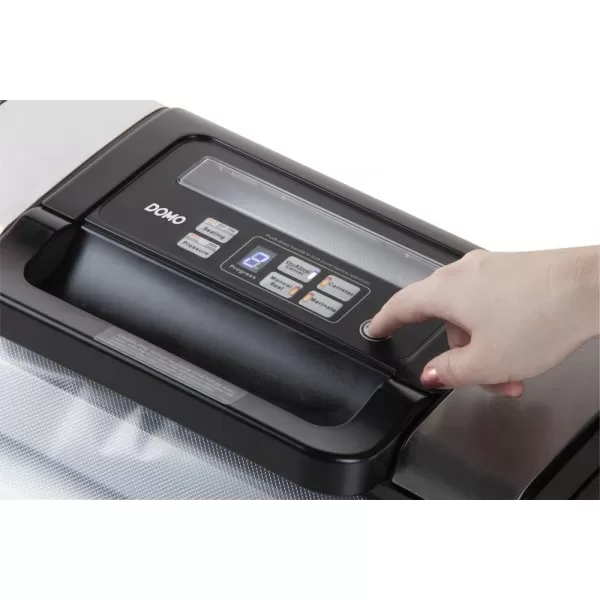 Vakuovačka a balička potravin s řezačkou DOMO DO331L