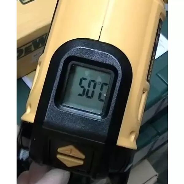 Horkovzdušná pistole DeWALT D26414