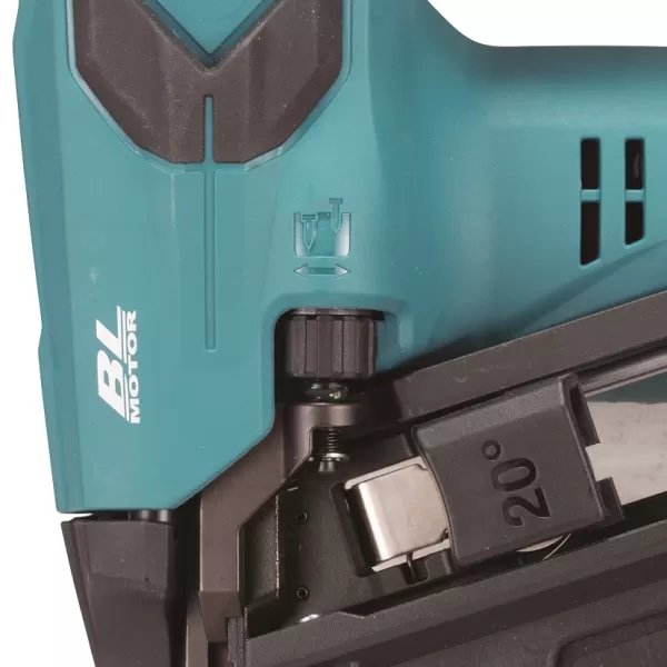 Aku hřebíkovačka Li-ion LXT 18V bez aku Makita DBN610ZJ