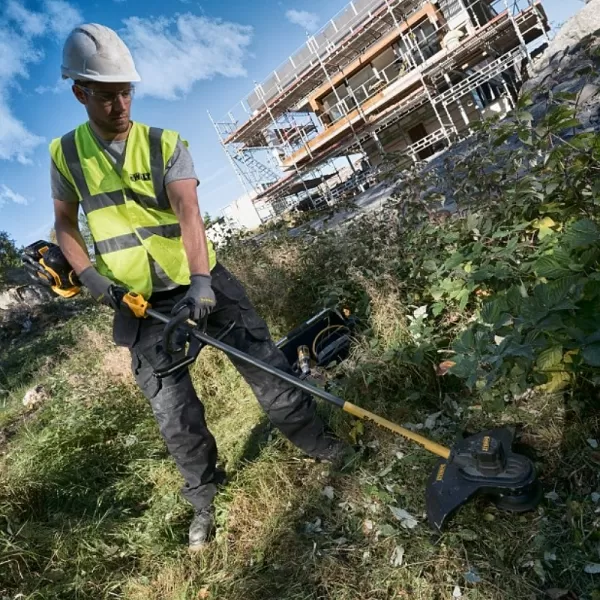 Aku strunová sekačka/křovinořez bez aku DeWALT FLEXVOLT DCM571N