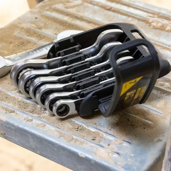 7dílná sada krátkých ráčnových klíčů Stanley FMMT82900-0