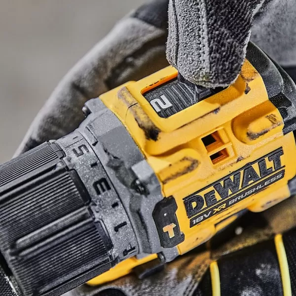 Aku příklepová vrtačka 18V 2x5,0Ah DeWALT DCD805P2T