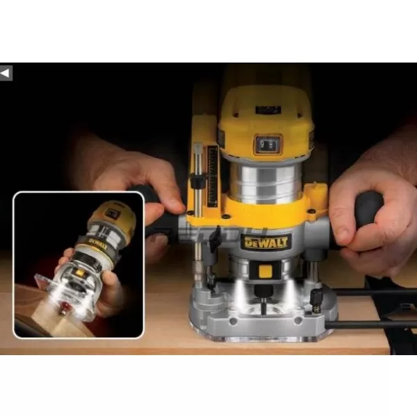 Horní frézka D26203 s kopírovací jednotkou D262005 2v1 900W DeWALT D26204K