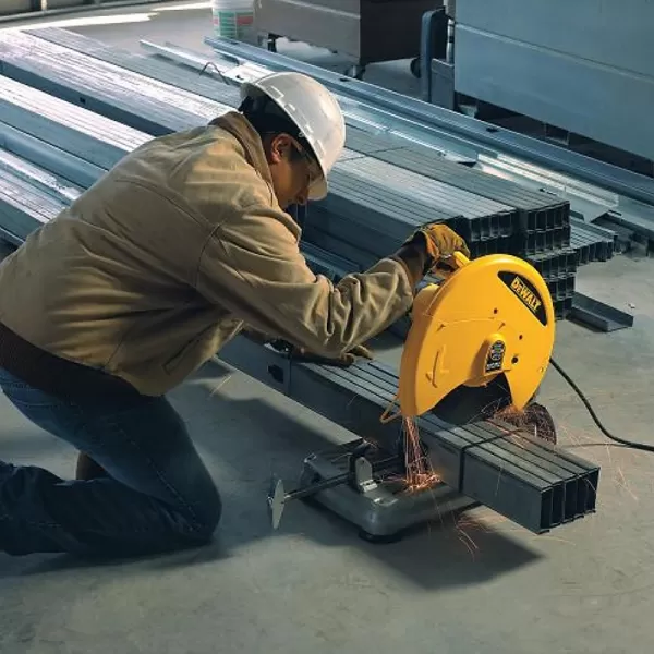 Rozbrušovačka 355mm DeWALT D28715