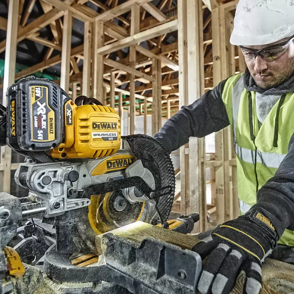 Aku pokosová pila 54V bez aku DeWALT FLEXVOLT DCS727N