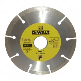 Dia kotouč profi ze slinutých karbidů na suché řezání betonu a cihel 125x22,2mm DeWALT DT3711