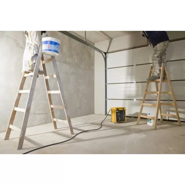 Elektrické topidlo s ventilátorem Master B5ECA