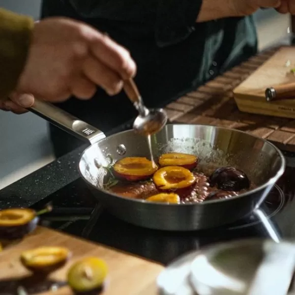 Norden ocelová pánev 24cm Fiskars 1067628