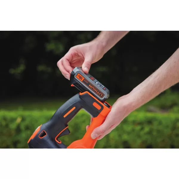 Aku nůžky na živý plot Black&Decker GTC18452PC