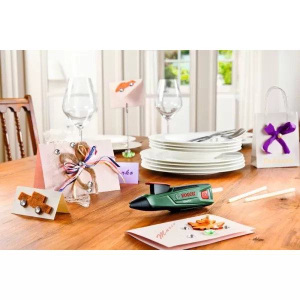 Aku lepící pistole Bosch GluePen