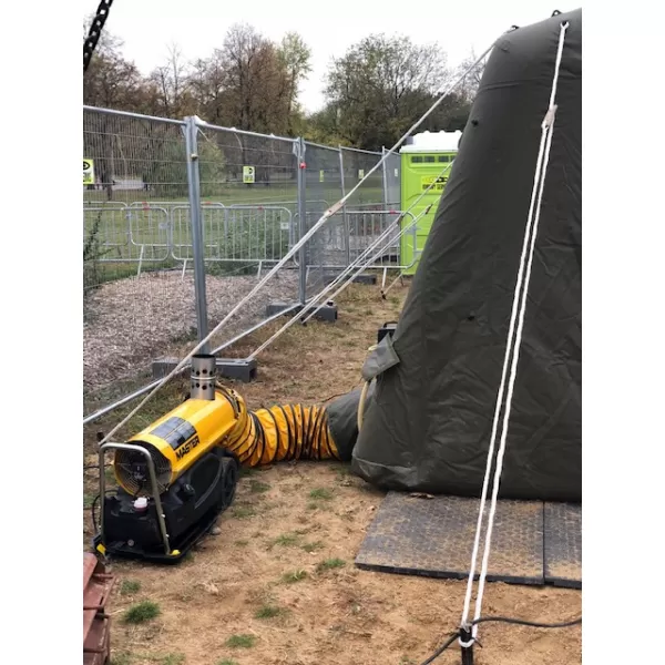 Mobilní naftové topidlo Master BV 77 E