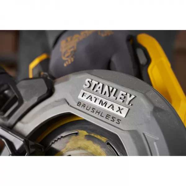Aku bezuhlíková okružní pila 18V bez aku STANLEY FATMAX V20 SFMCS551B