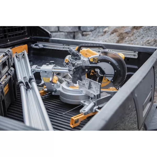 Aku posuvná pokosová pila 305 mm 18V bez aku DeWALT DCS782N