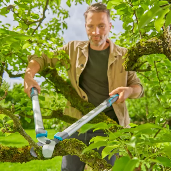 Nůžky na větve EasyCut L, dvoubřité, ideální pro čerstvé dřevo Gardena 12031-20