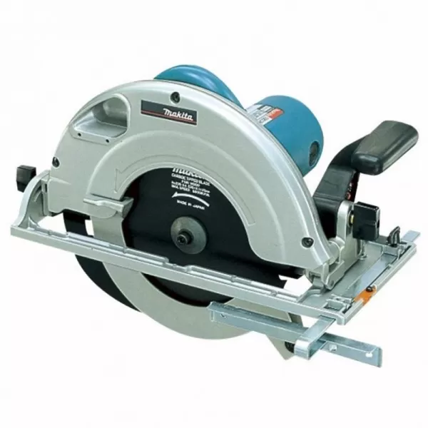 Ruční kotoučová pila 235mm, 2000W Makita 5903R