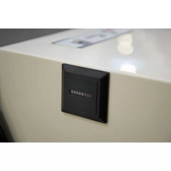 Poloprofesionální odvlhčovač vzduchu Master DH 752