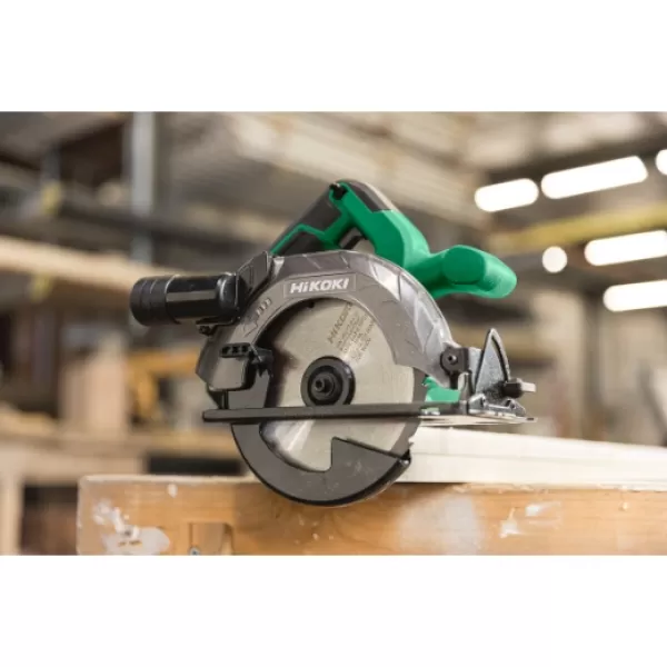 Aku kotoučová pila 18V/bez aku HiKOKI C1806DAW2Z