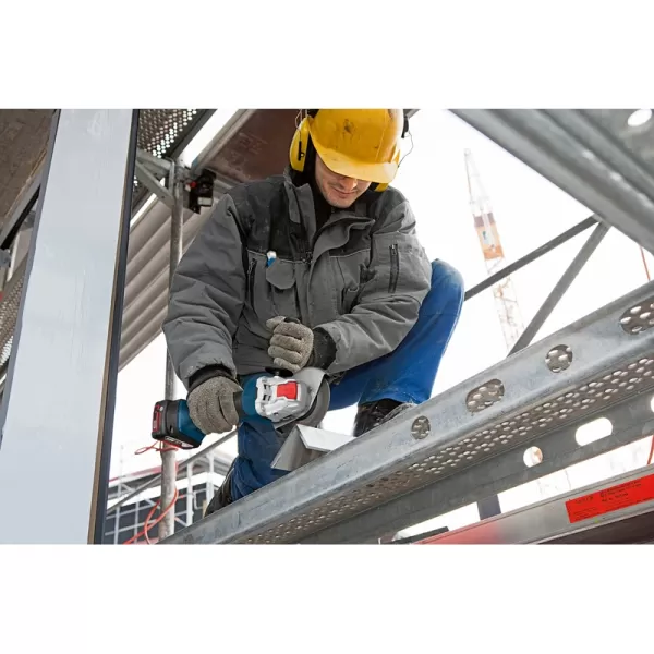 Aku úhlová bruska 18V 2x4,0Ah s X-LOCK GWX 18V-8 Bosch 06019N9102