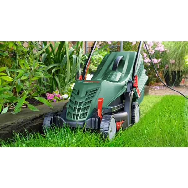 Sekačka na trávu UniversalRotak 34 Bosch 06008A6401