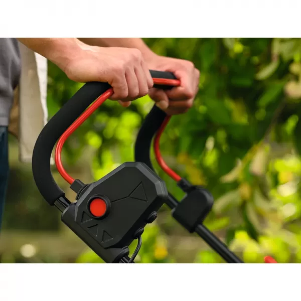 Aku sekačka 18V 2x4,0Ah Bosch Rotak 18V2-43