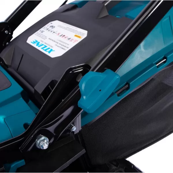 Aku sekačka 400 mm bezuhlíková 36V 2x4,0Ah + nabíječka XTLINE XT102893-2B4