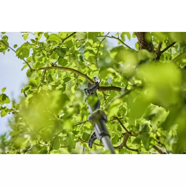 Aku teleskopické nůžky na větve HighCut 250/18V 1x2,0Ah P4A - sada Gardena 14774-20