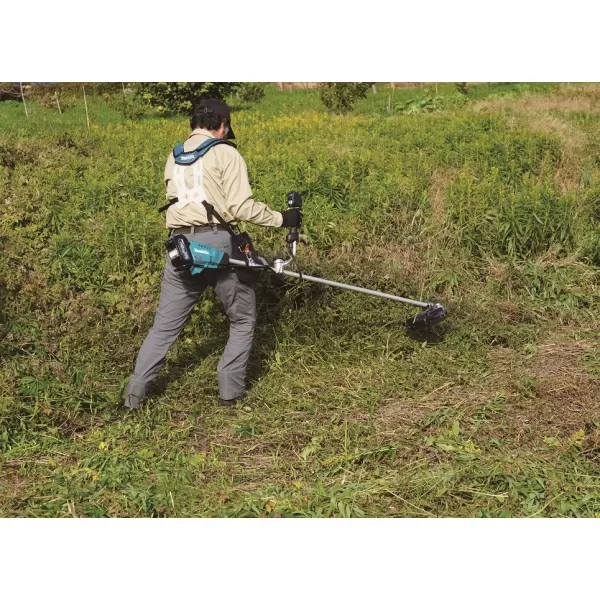 Aku křovinořez Li-ion XGT 40V bez aku Makita UR016GZ