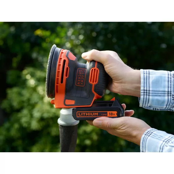Aku excentrická bruska 18V 1x1,5Ah v tašce Black&Decker BDCROS18