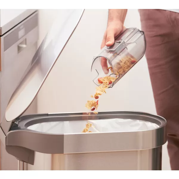 Aku tyčový vysavač 2V1 18V 1x2,0Ah s integrovaným akumulátorem Black&Decker BHFEA520J