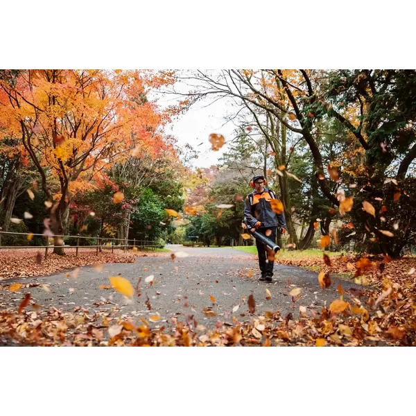 Benzínový zádový foukač na listí ECHO PB-8010 C6000199