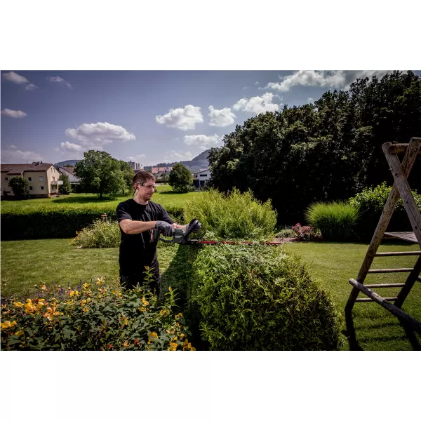 Aku nůžky na živý plot 18V/2x2,0Ah HS 18 LTX 55 Metabo 601718500