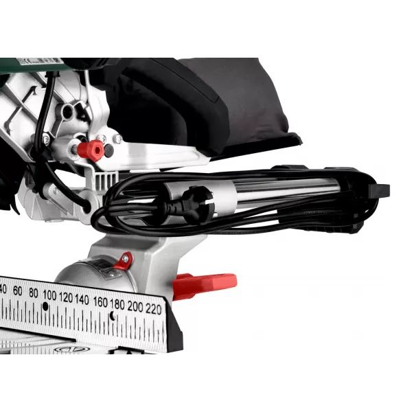 Kapovací pila Metabo KGS 216 M 613216000