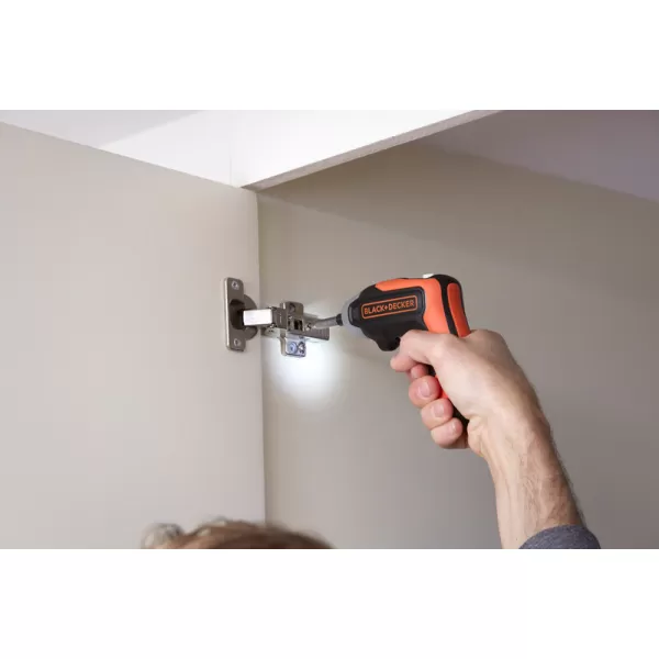 Aku šroubovák se zahnutou rukojetí 3,6V Black&Decker BCF611CK