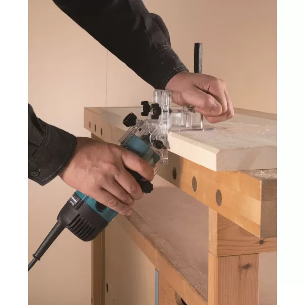 Jednoruční frézka 6mm 530W Makita 3712