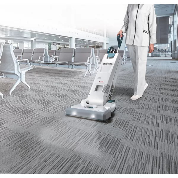 Aku vysavač tyčový Li-ion XGT 40V bez aku Makita VC010GZ