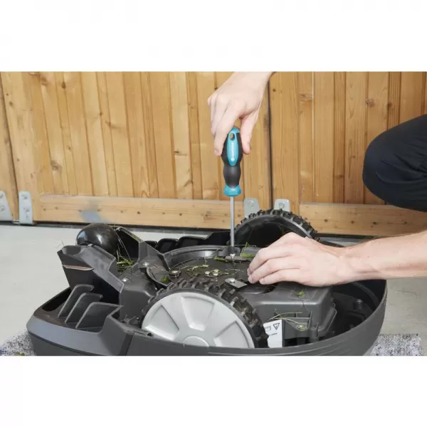 Sada pro údržbu a čištění robotické sekačky Gardena 4067-20