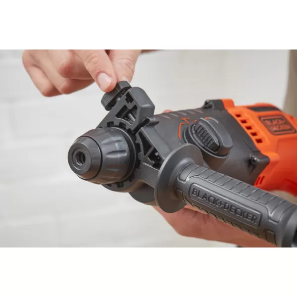 Kombinované kladivo 650W 1,4J v kufru Black&Decker BEHS01K