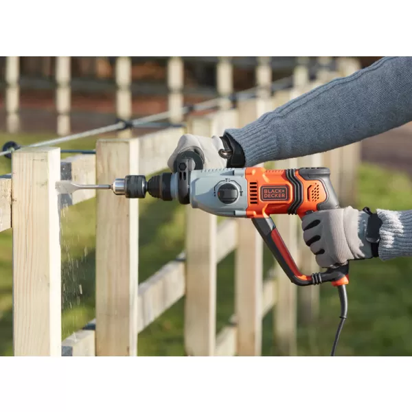 Kombinované kladivo 800W 2,2J v kufru Black&Decker BEHS02K