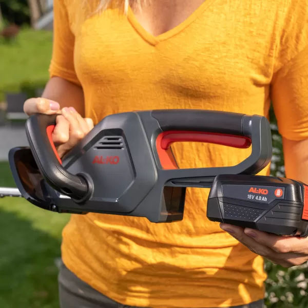 Aku nůžky na živý plot 18V 2,5Ah AL-KO HT 1845 set